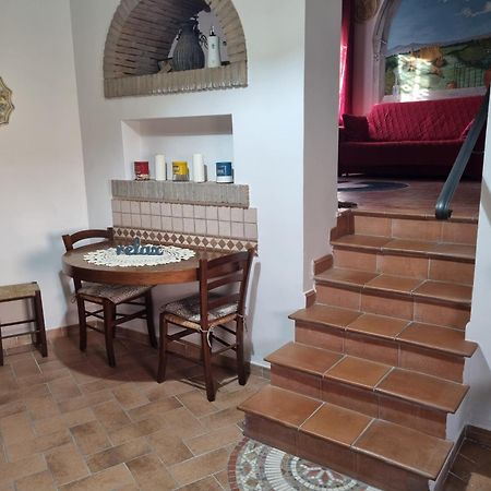 Casa Vacanze Nives Tuscania Exteriör bild