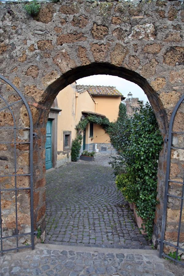 Casa Vacanze Nives Tuscania Exteriör bild