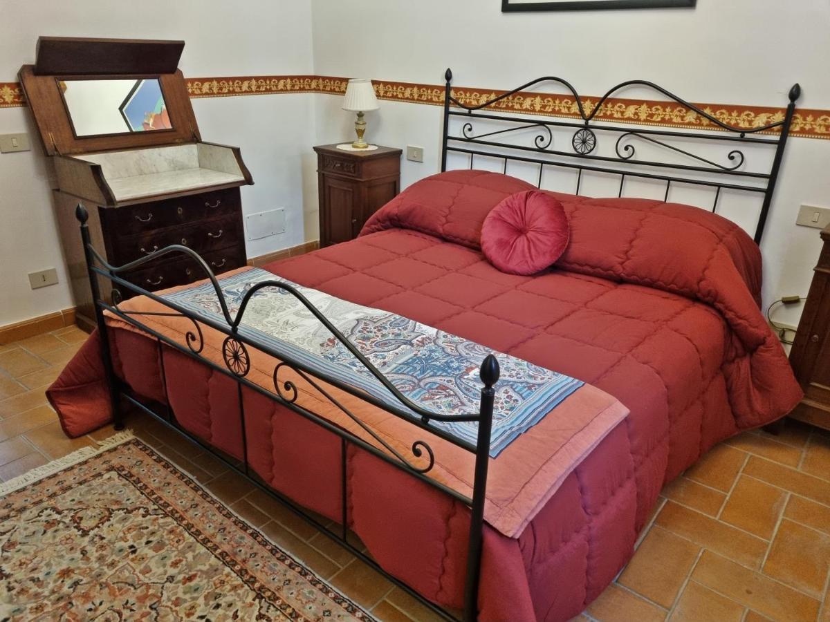 Casa Vacanze Nives Tuscania Exteriör bild