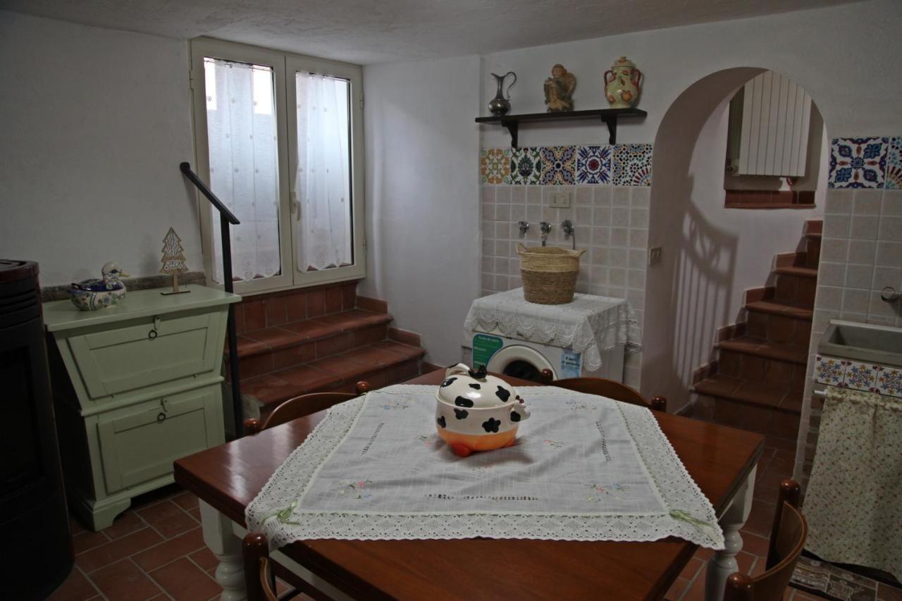 Casa Vacanze Nives Tuscania Exteriör bild