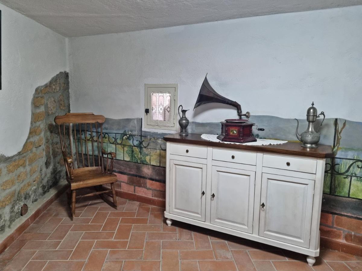 Casa Vacanze Nives Tuscania Exteriör bild