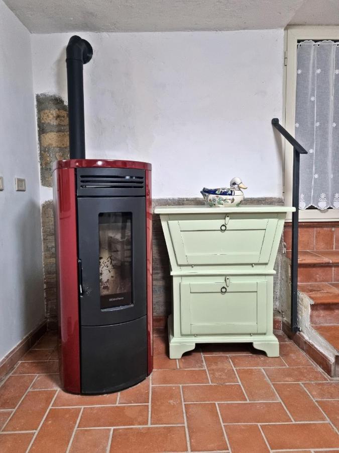 Casa Vacanze Nives Tuscania Exteriör bild
